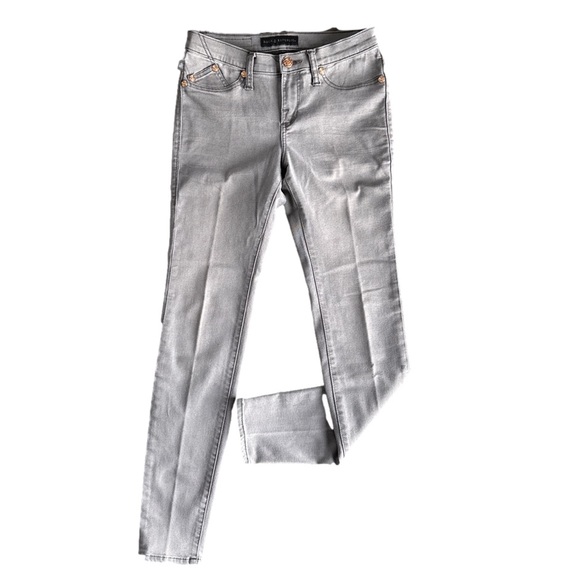 Rock & Republic Denim - ROCK & REPUBLIC Women's Mid-Rise Gray Skinny Jeans - Size 6 Long